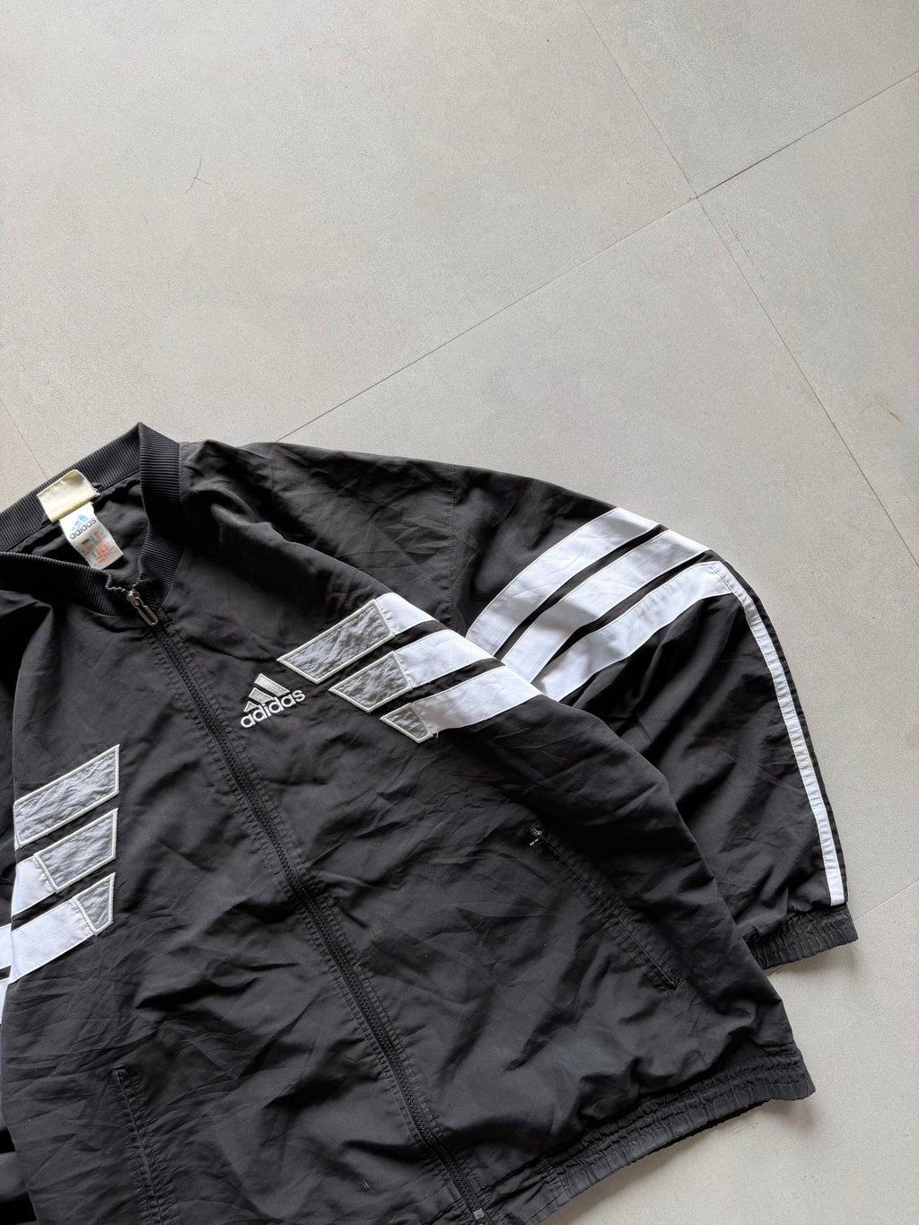 VINTAGE ADIDAS STRIPED JACKET - XL - Aged Arc